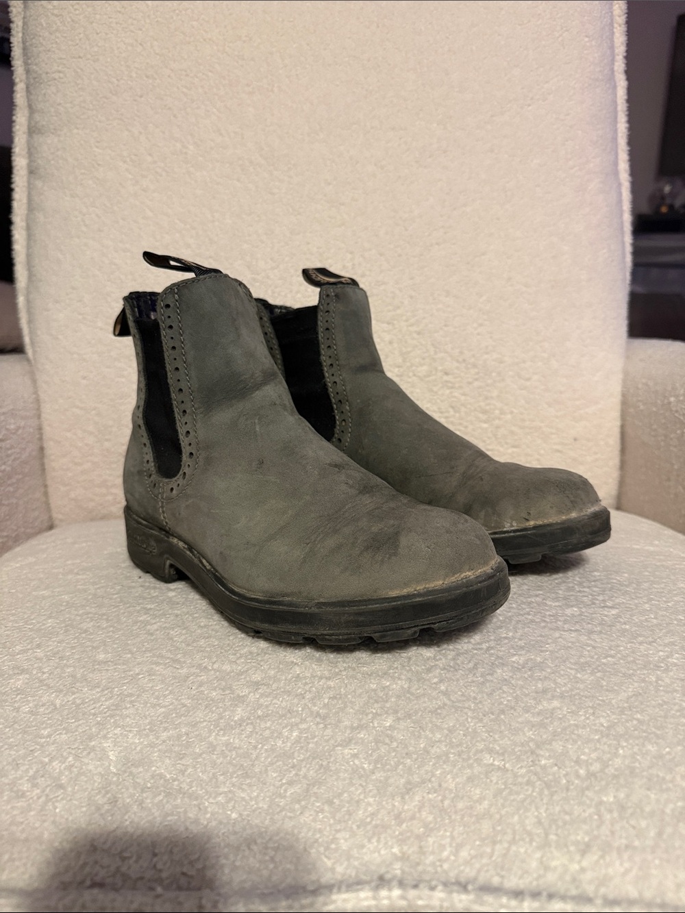 Blundstone Women's Chelsea Ankle Boots in Gray